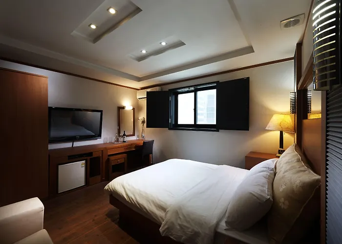 Noblesse, Yeoksam Hotel Seoul
