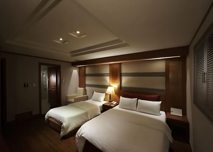 Hotel Noblesse, Yeoksam Seoul