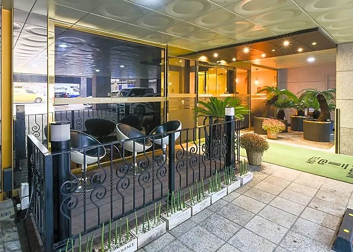 Hotel Noblesse, Yeoksam 2*