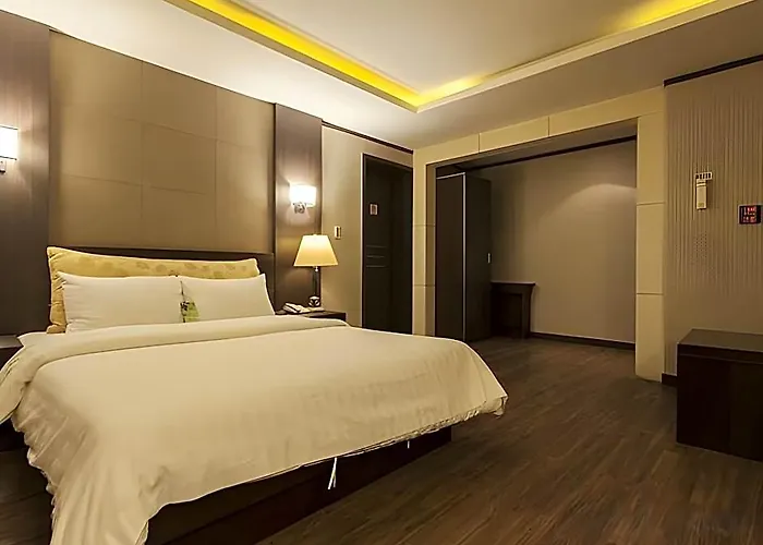 Noblesse, Yeoksam Hotel