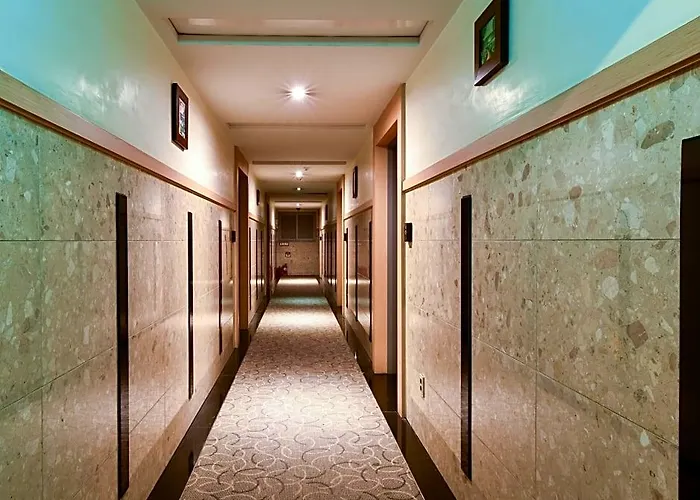 Hotel Noblesse, Yeoksam 2*