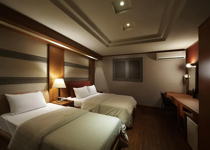 Noblesse, Yeoksam 2* Seoul
